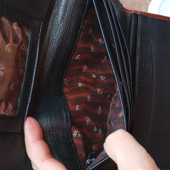 Brighton black & brown leather wallet silver hardware - Picture 9 of 11